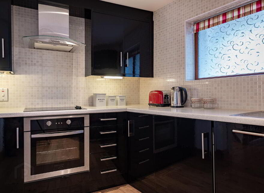 30 Henry Street, Kenmare, V93YX74