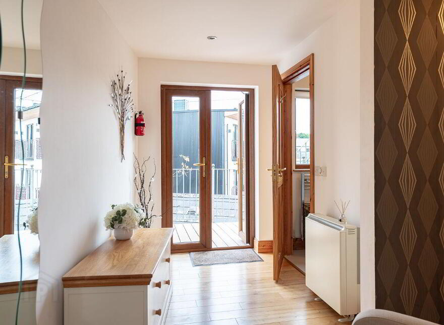 30 Henry Street, Kenmare, V93YX74