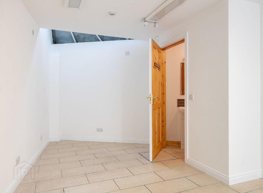 30 Henry Street, Kenmare, V93YX74