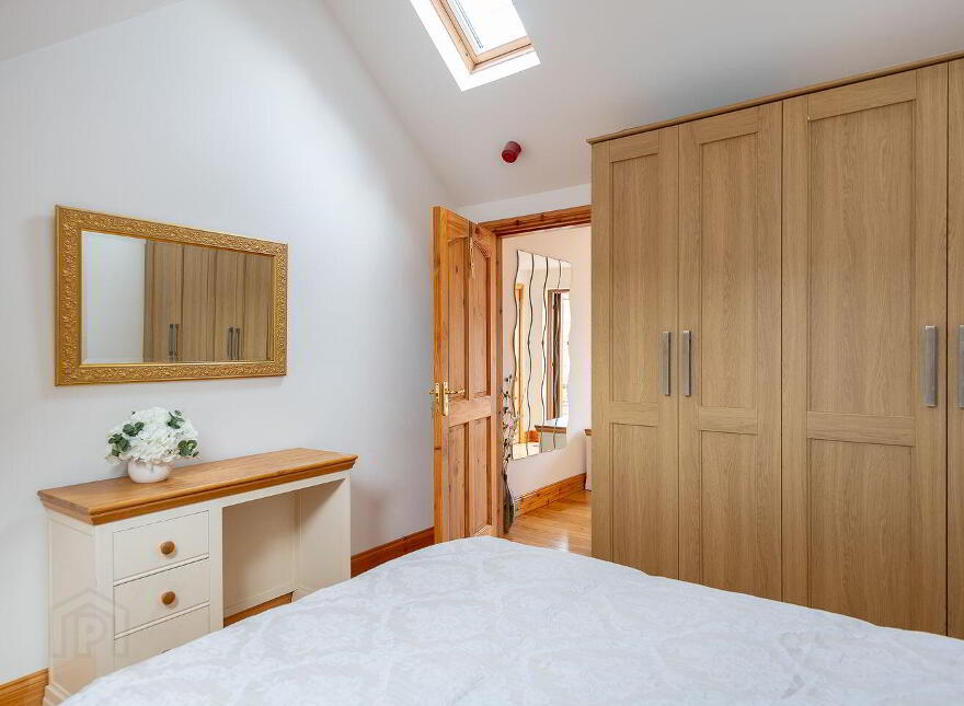 30 Henry Street, Kenmare, V93YX74