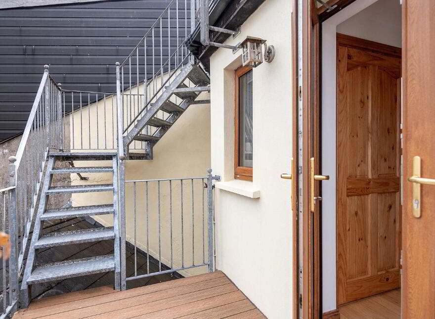 30 Henry Street, Kenmare, V93YX74