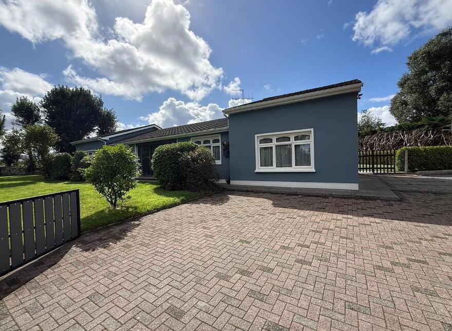 Coolgarriv, Tralee Road, Killarney, V93P6P0 photo