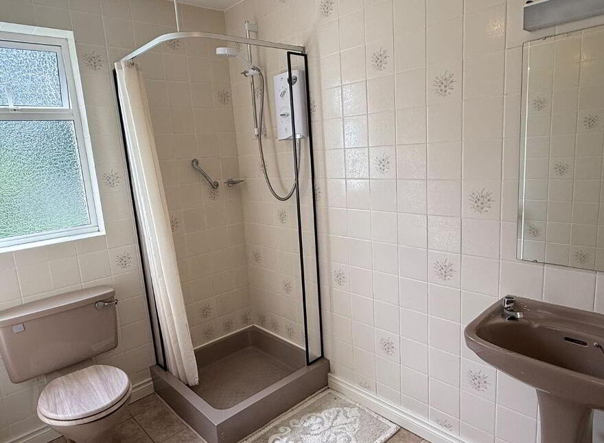 Coolgarriv, Tralee Road, Killarney, V93P6P0