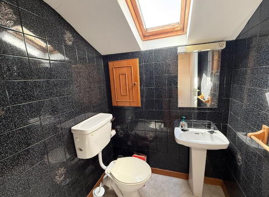 Coolgarriv, Tralee Road, Killarney, V93P6P0