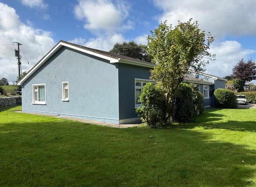 Coolgarriv, Tralee Road, Killarney, V93P6P0