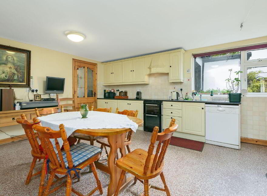 McGettricks, O'Connell Street, Ballymote, F56TX29