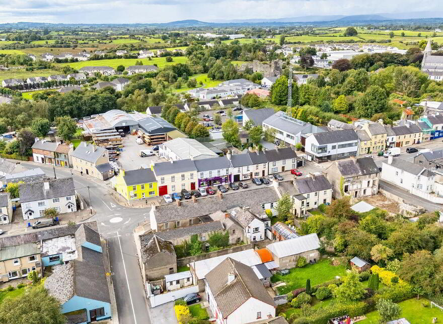 McGettricks, O'Connell Street, Ballymote, F56TX29
