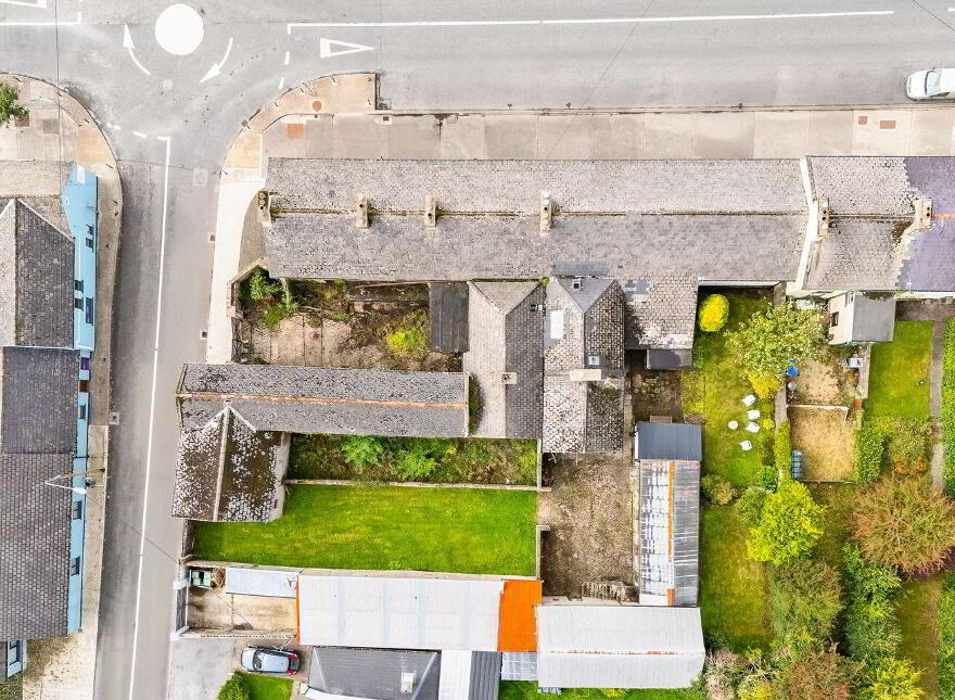 McGettricks, O'Connell Street, Ballymote, F56TX29
