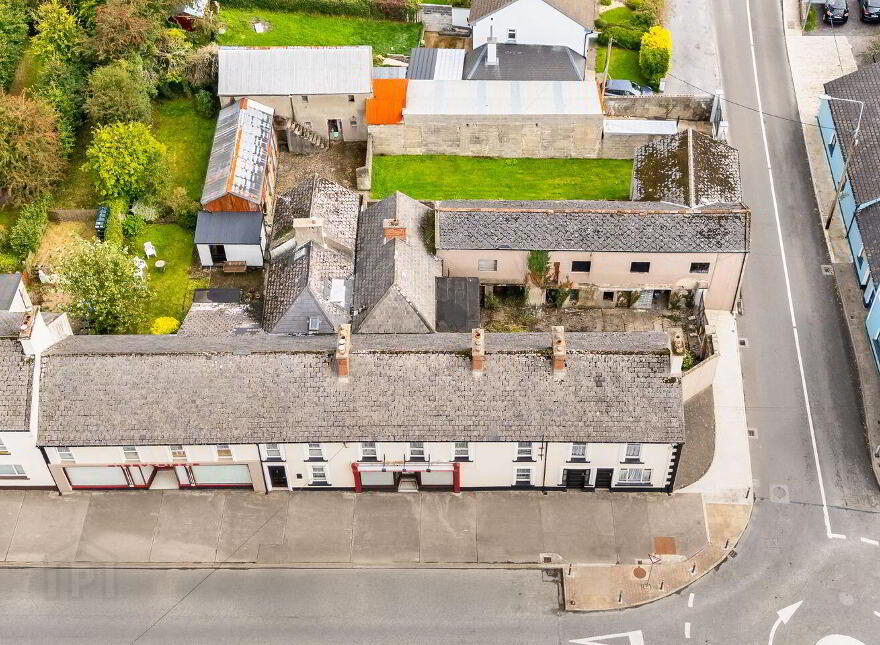 McGettricks, O'Connell Street, Ballymote, F56TX29