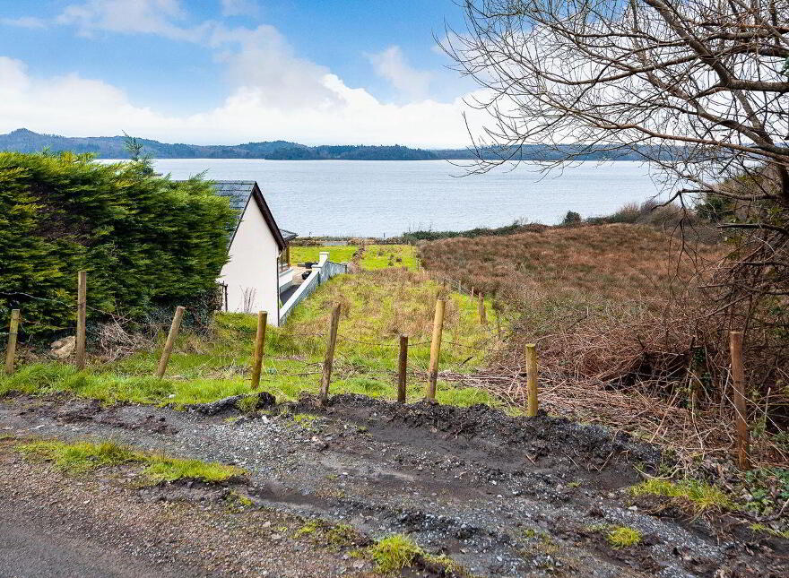 Ballynamona, Calry