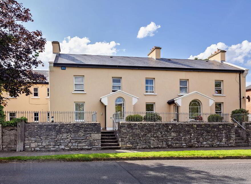 2 Hollymount Court, Sligo, F91PK74
