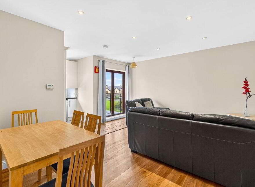 13 Edenmount Hall, Brooklawns, Sligo