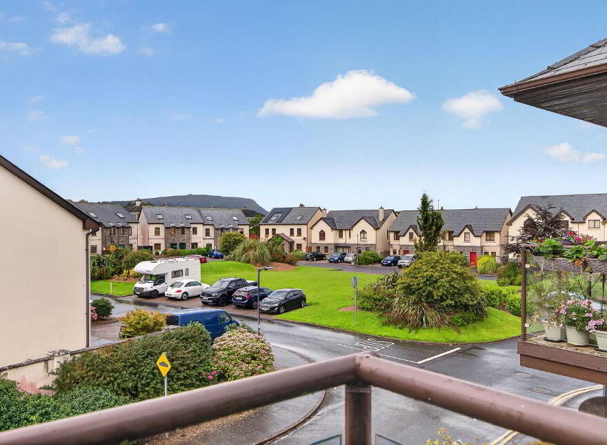 13 Edenmount Hall, Brooklawns, Sligo