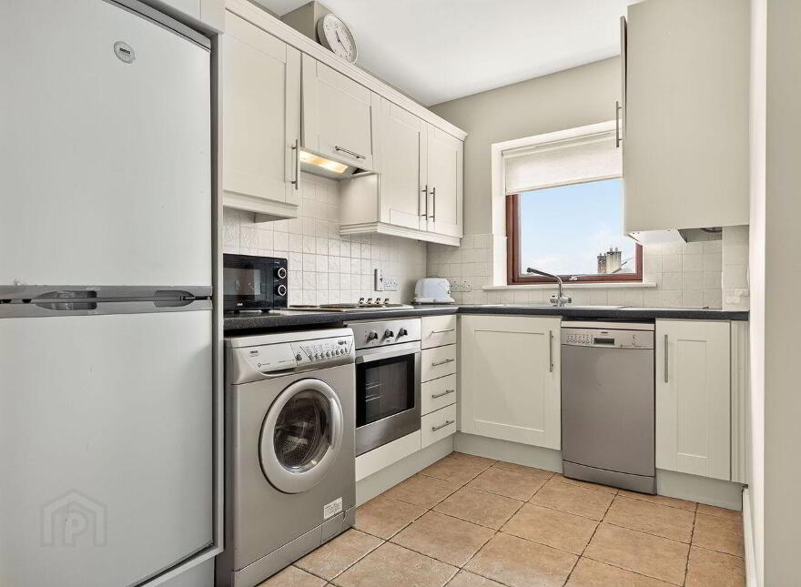 13 Edenmount Hall, Brooklawns, Sligo