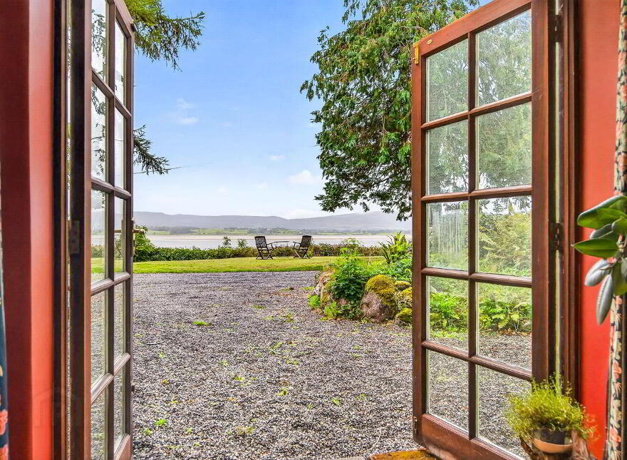 Rockview House ( Formerly Rockville House), Strandhill, F91R983
