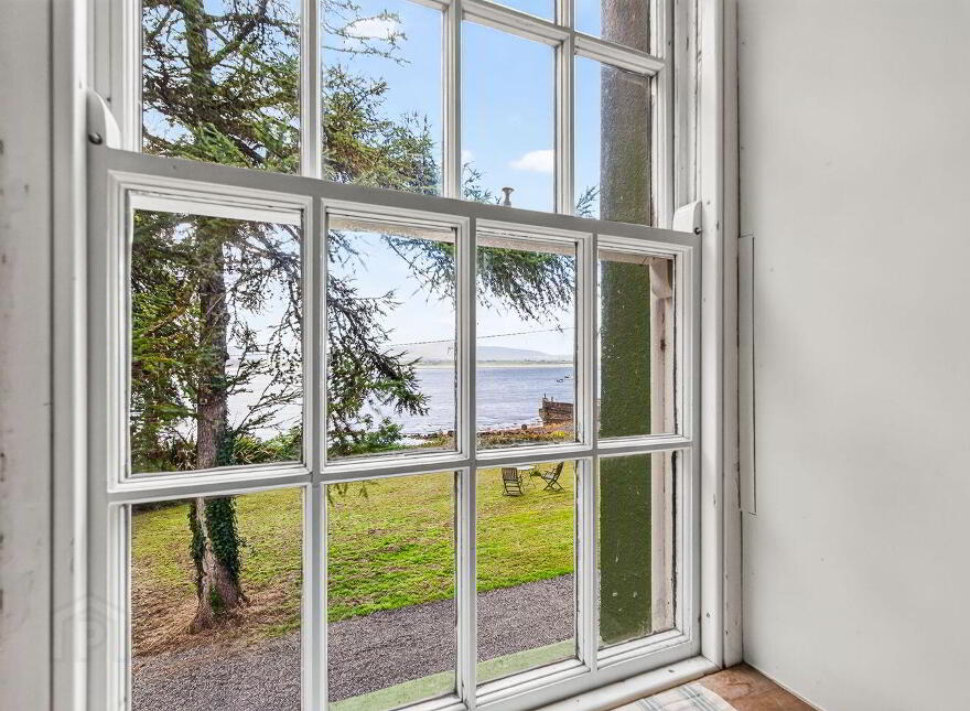 Rockview House ( Formerly Rockville House), Strandhill, F91R983