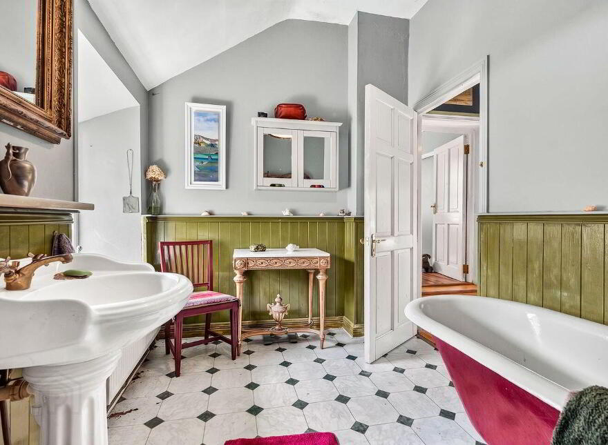 Rockview House ( Formerly Rockville House), Strandhill, F91R983