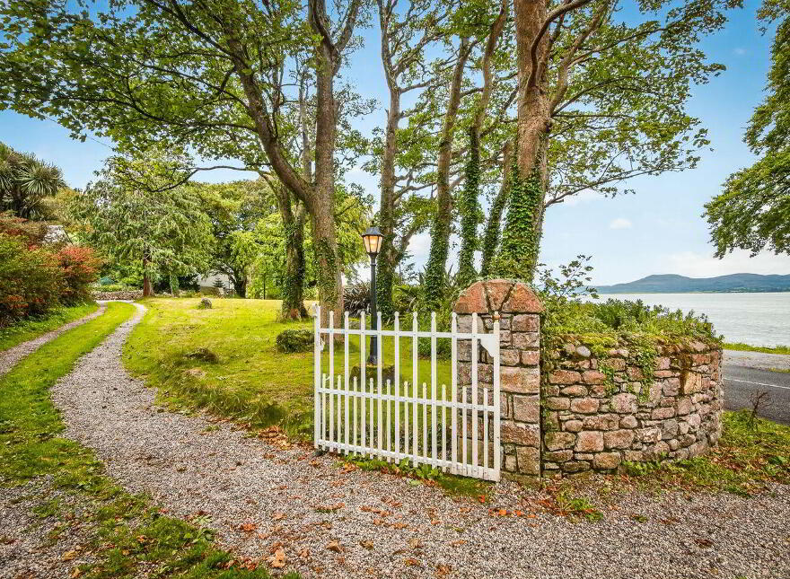 Rockview House ( Formerly Rockville House), Strandhill, F91R983
