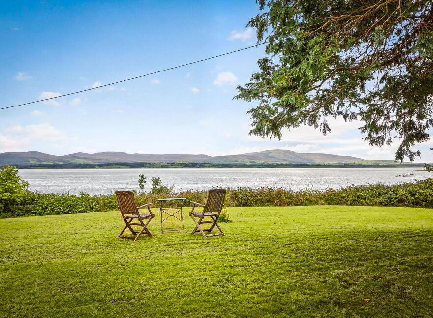 Rockview House ( Formerly Rockville House), Strandhill, F91R983