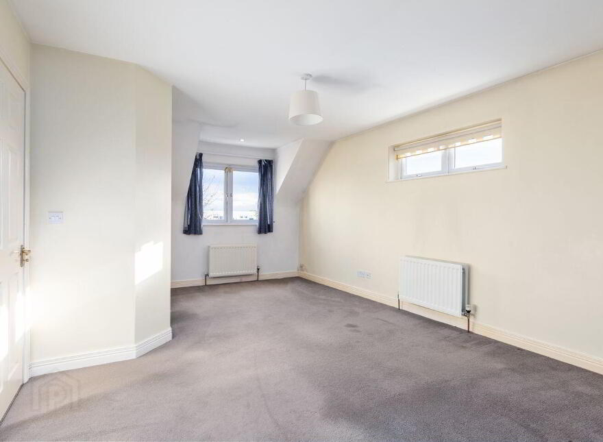 Brooklodge, Station Close, Crag Avenue, Clondalkin, Clondalkin, D22H6K1