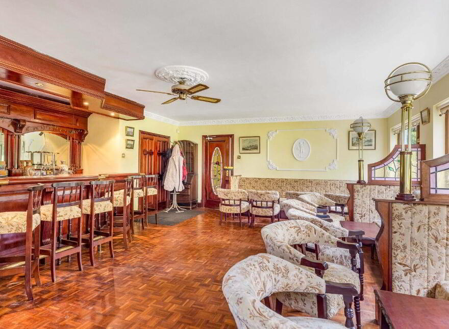Belgree House, On Approx, 1.67 Hec (4, 12 Acres), Kilmartin Lane, Hollystown, D15W9R9