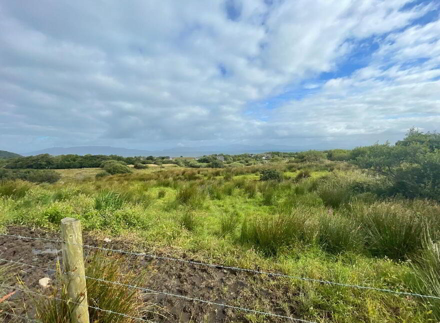 28 Acre Farm Cottage & Outbuildings, Falduff, Louisburgh, F28DD85