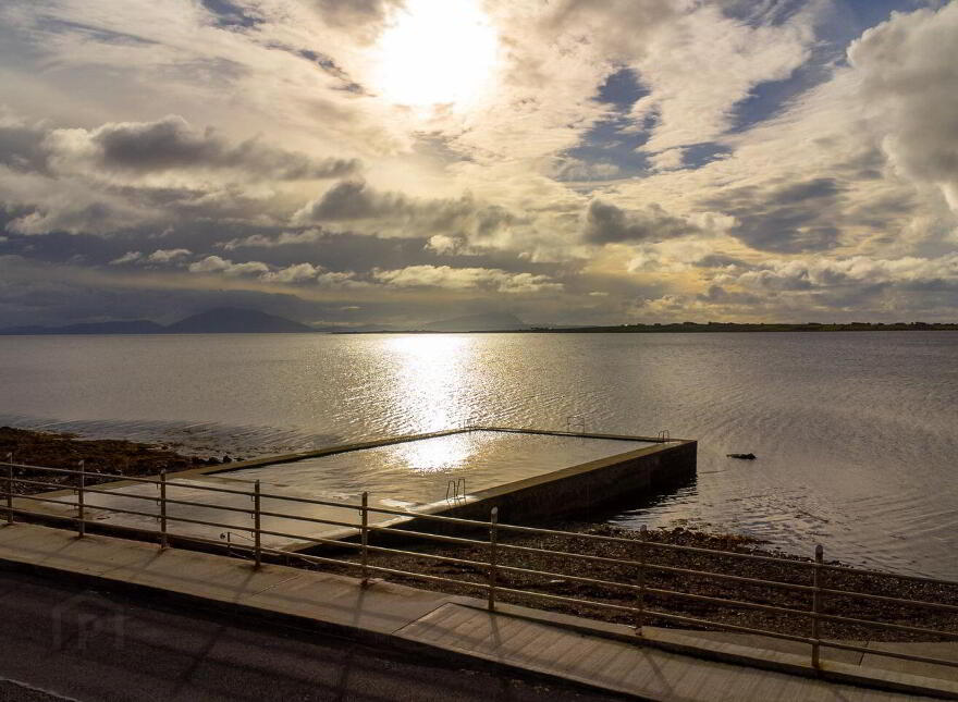 Lower Barrack Street, Belmullet, F26X725