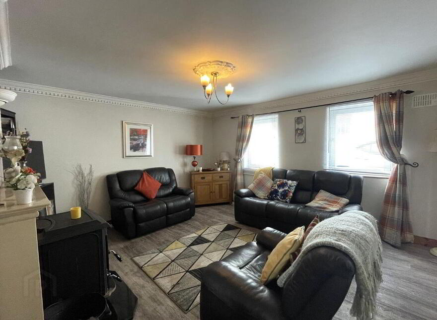 26 Monument Street, Westport, F28N526
