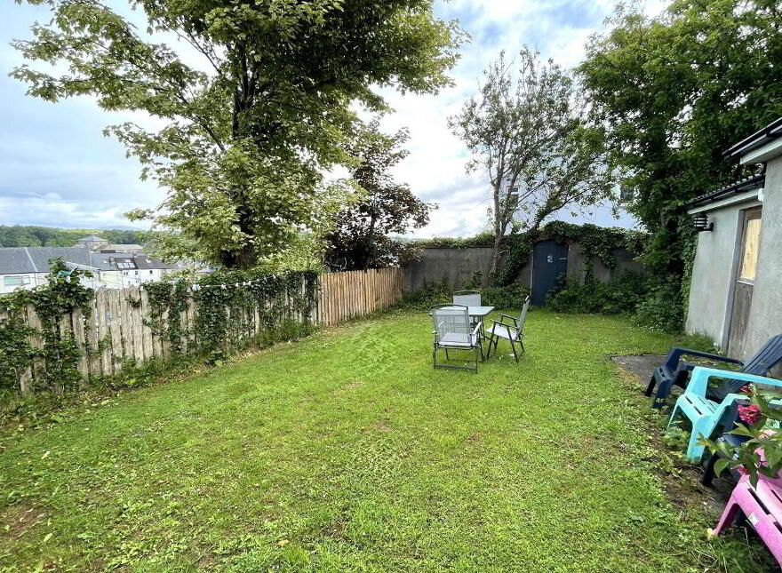 26 Monument Street, Westport, F28N526