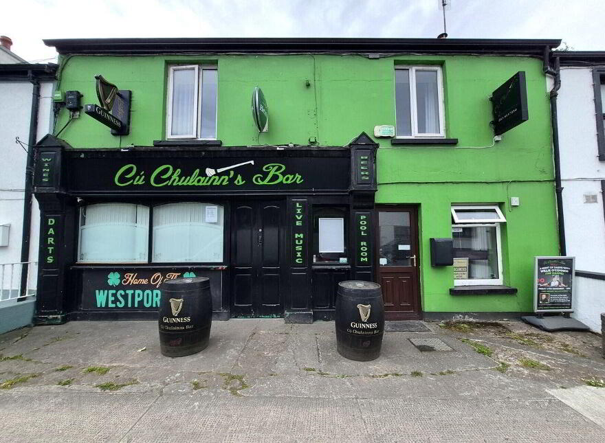 Residence & Licensed Premises, Altamount Street, Westport, F28T634