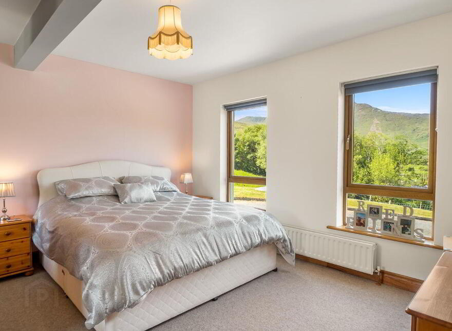 House, & 5.75 Acres, Naomh Aine, Glennagevlagh, Glennagevlagh, H91HD7T
