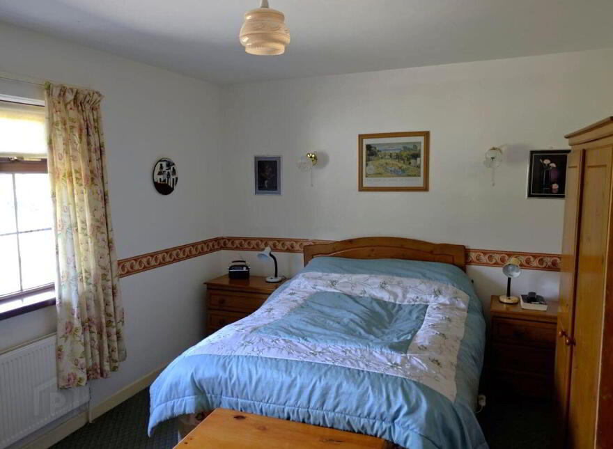 Pier Road, Murrisk, Killadangan, F28PY86