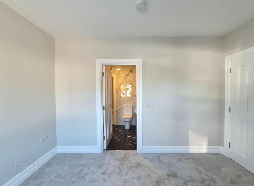 Lower Quay, Westport, F28N2E7