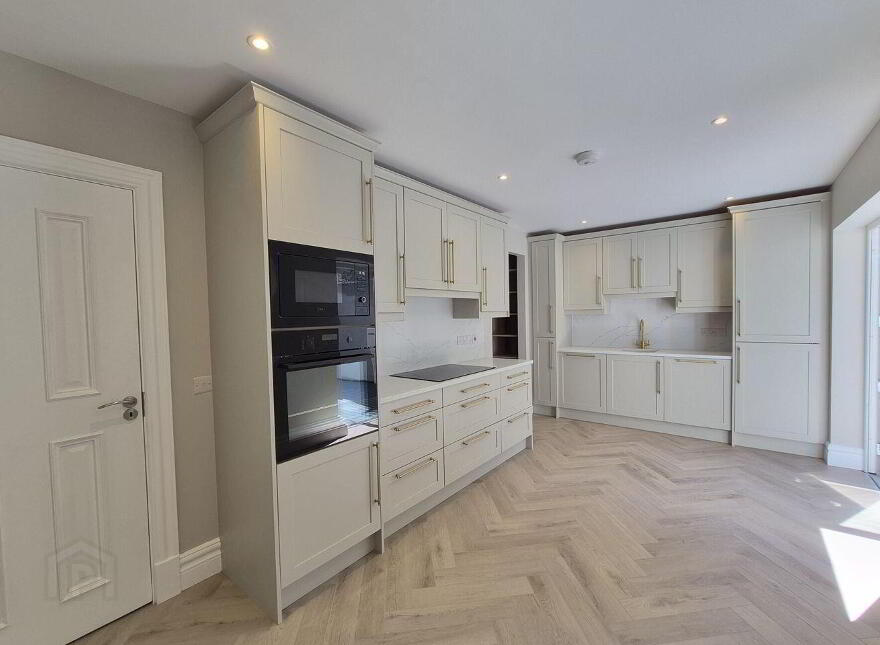 Lower Quay, Westport, F28N2E7