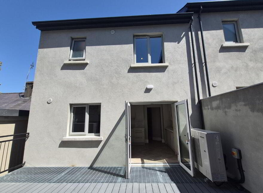Lower Quay, Westport, F28N2E7