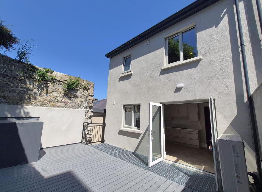 Lower Quay, Westport, F28N2E7