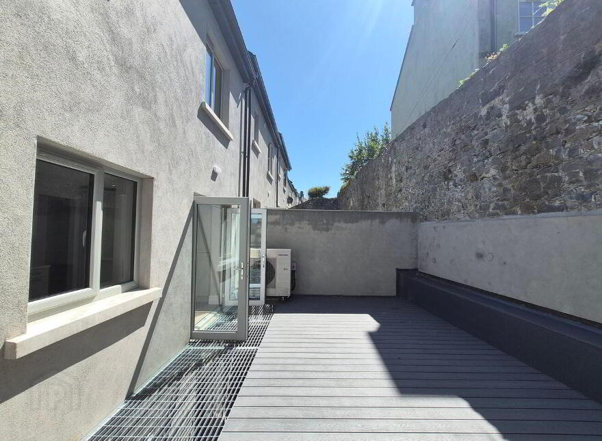 Lower Quay, Westport, F28N2E7
