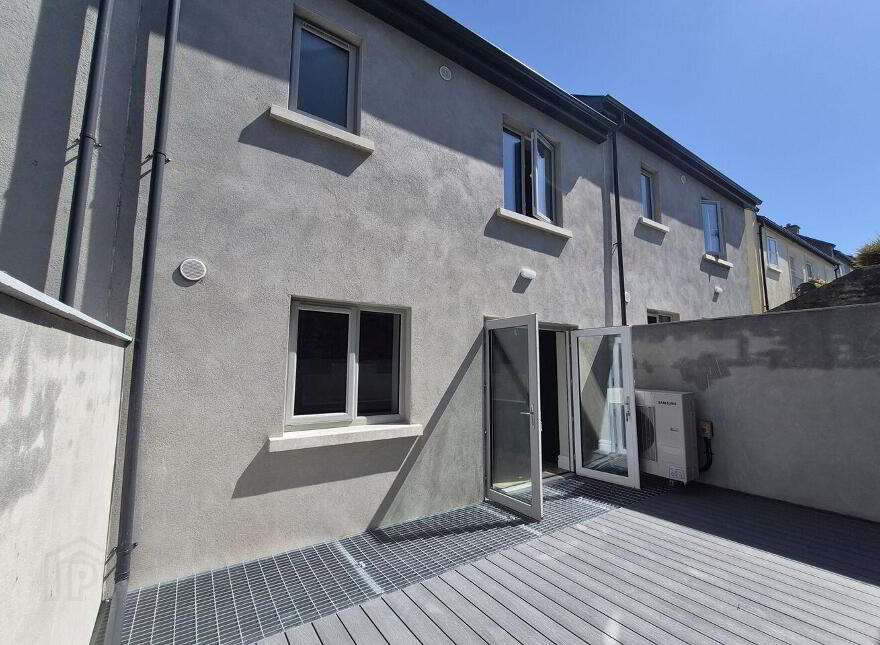 Lower Quay, Westport, F28N2E7