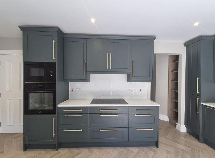 Lower Quay, Westport, F28N2E7
