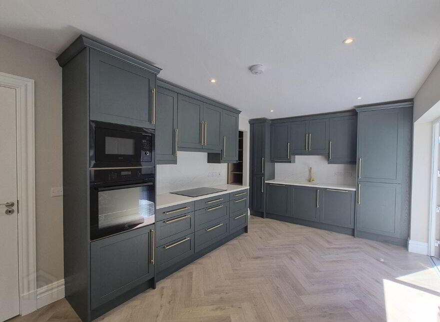 Lower Quay, Westport, F28N2E7