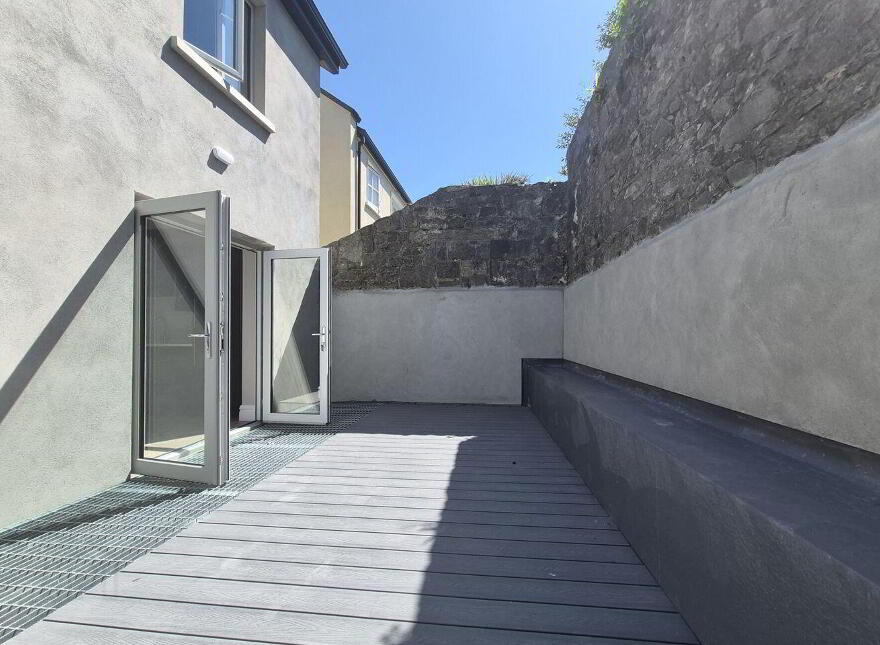 Lower Quay, Westport, F28N2E7