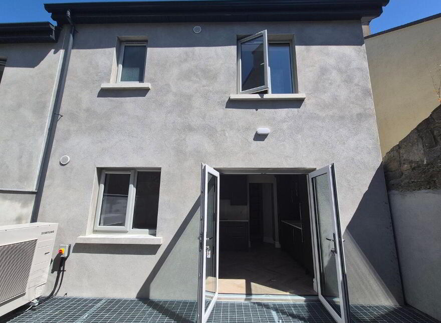 Lower Quay, Westport, F28N2E7