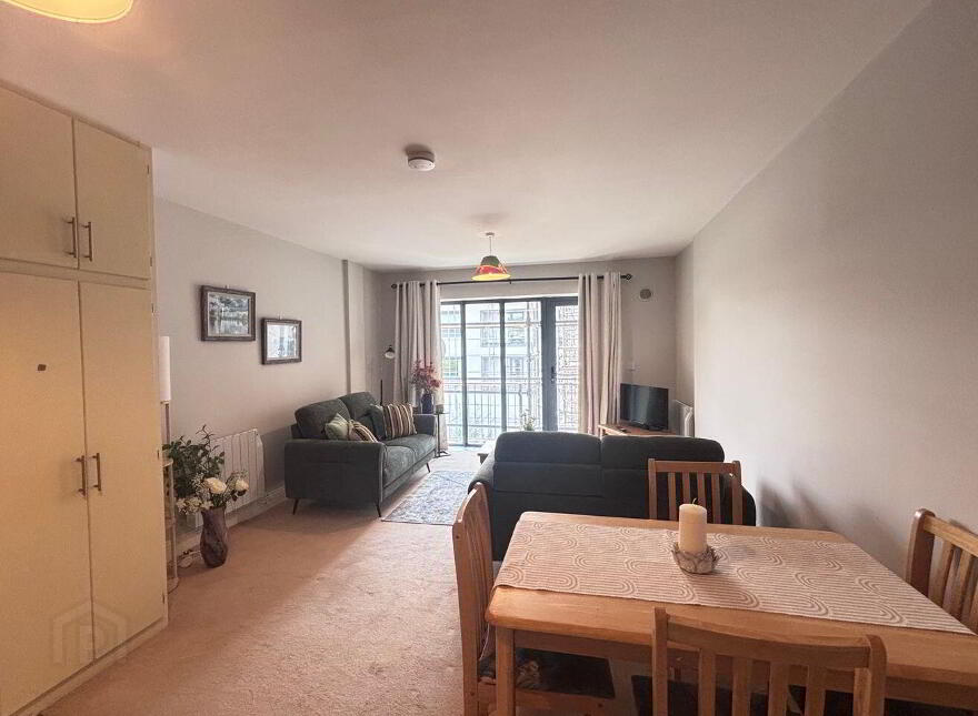 26 Lios Mor, Newport, F28C598