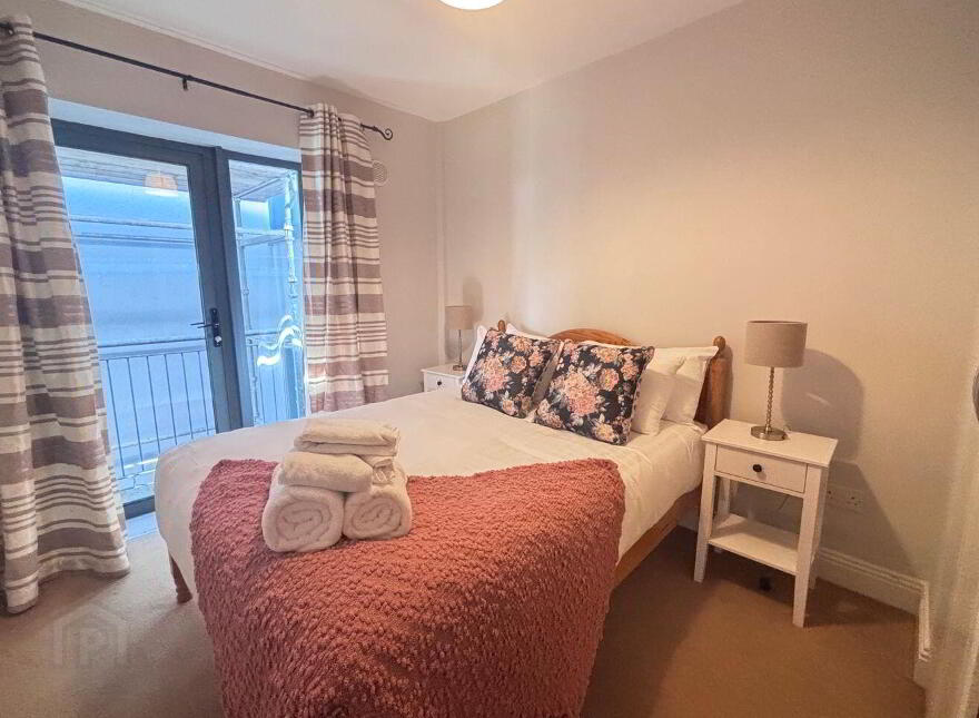 26 Lios Mor, Newport, F28C598