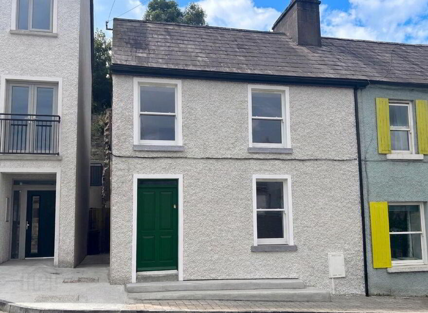 Lower Quay, Westport, F28ET93