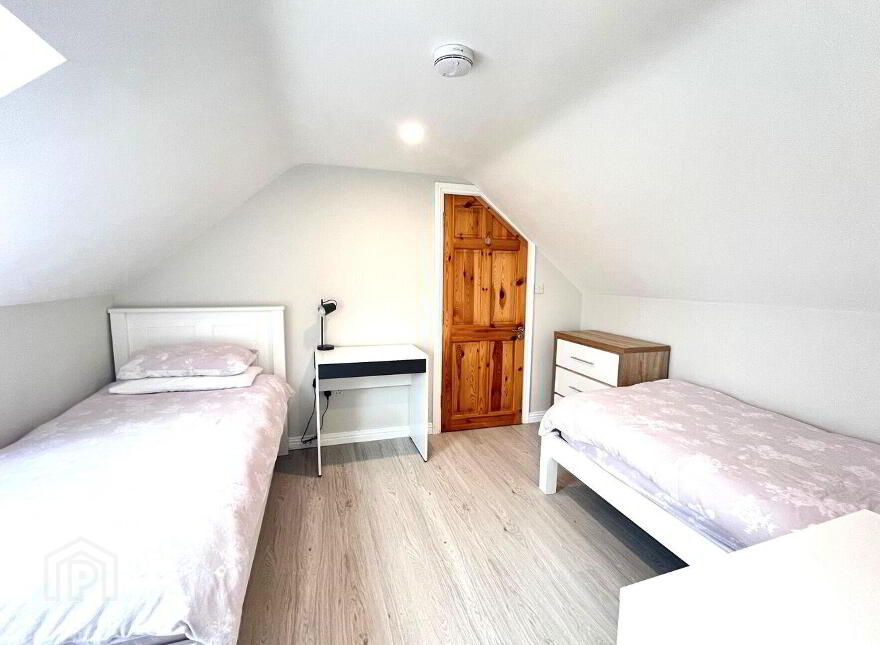 House & Granny Flat On 2.74 Acres, Accony, Roonagh Point, Louisburgh, F28H585