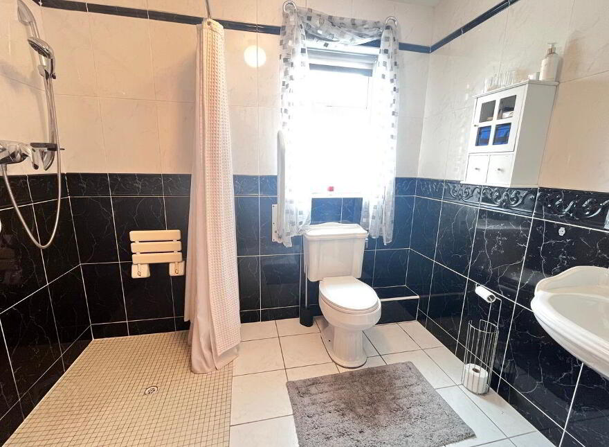 House & Granny Flat On 2.74 Acres, Accony, Roonagh Point, Louisburgh, F28H585
