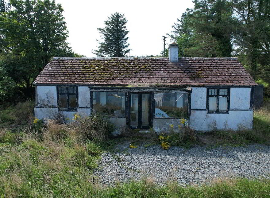 Rosmoney, Carraholly