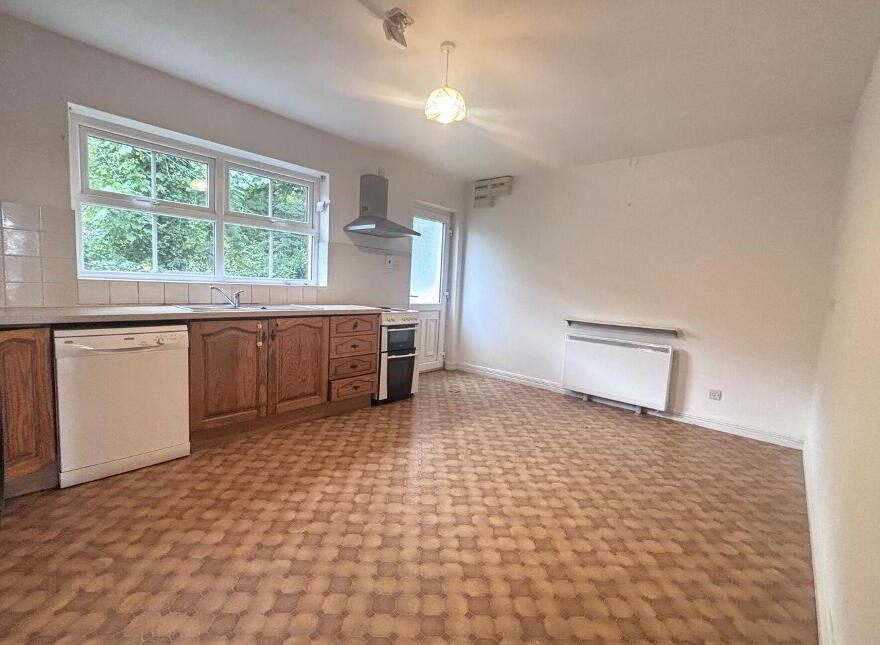 6 Monument View, Westport, F28KH21