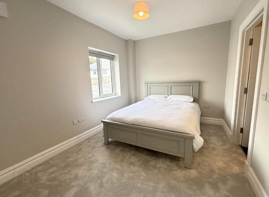 No. 1 Lower Quay, Westport, F28N2E7